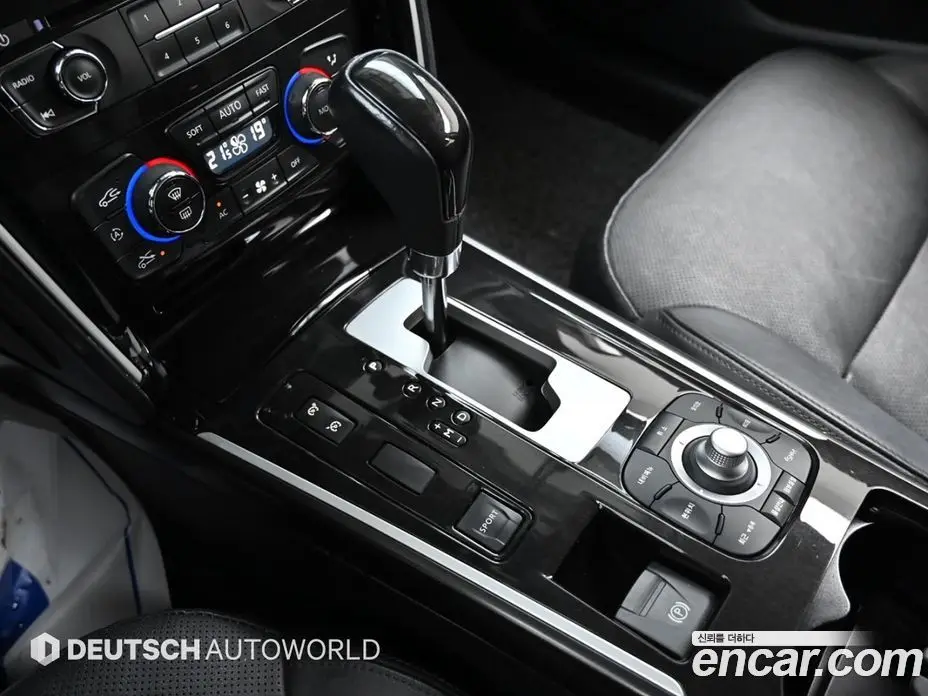 Renault (Samsung) SM7 2016 2.5 автомат (гидро), фото 8 Renault (Samsung) SM7 2016 2.5 автомат (гидро), фото 8
