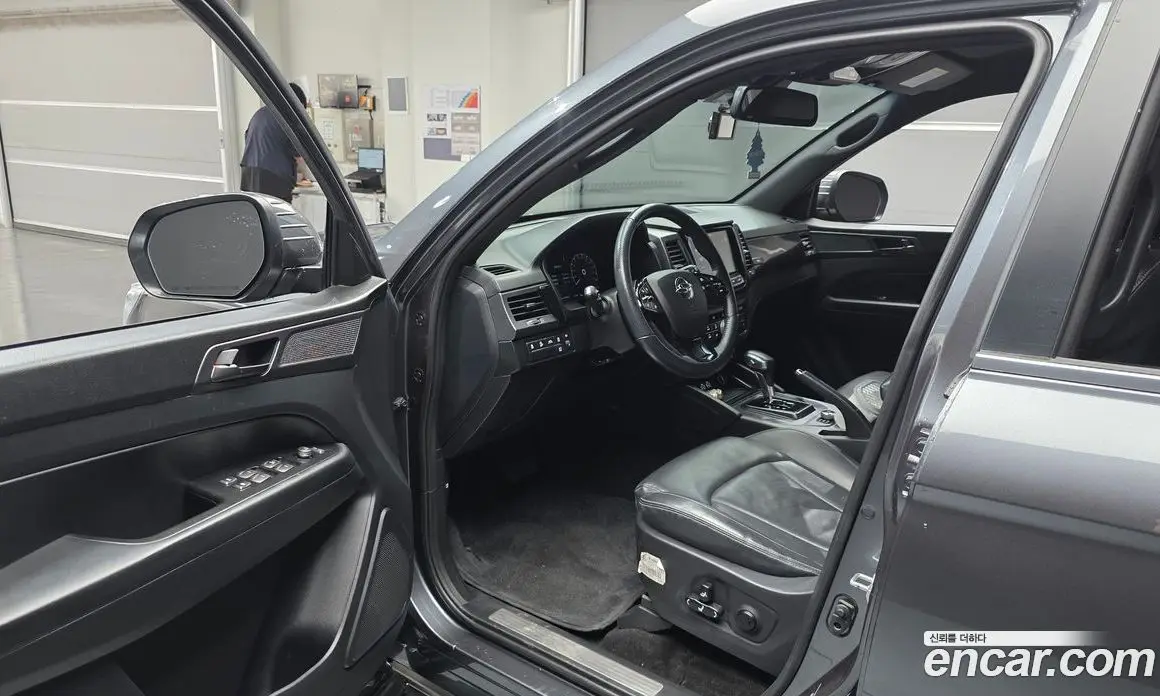 SsangYong Rexton 2022 2.2 автомат (гидро), фото 10 SsangYong Rexton 2022 2.2 автомат (гидро), фото 10