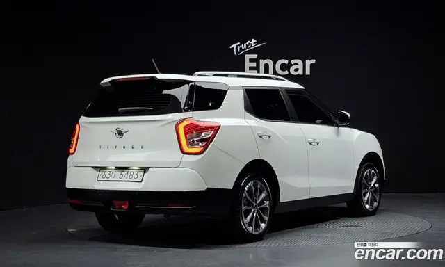 SsangYong TIBOLI 2017 1.6 автомат (гидро), миниатюра 1