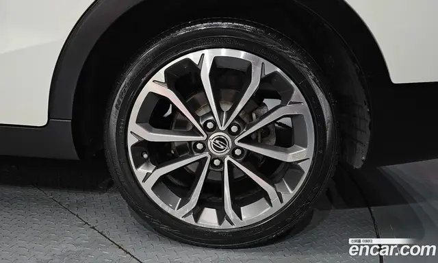 SsangYong TIBOLI 2017 1.6 автомат (гидро), миниатюра 6