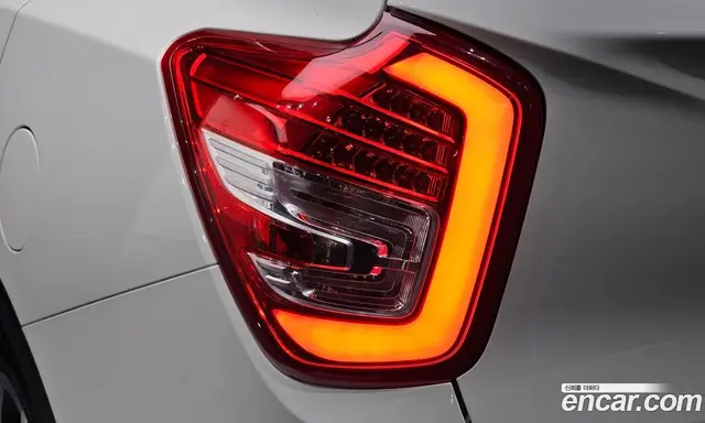 SsangYong TIBOLI 2017 1.6 автомат (гидро), миниатюра 8