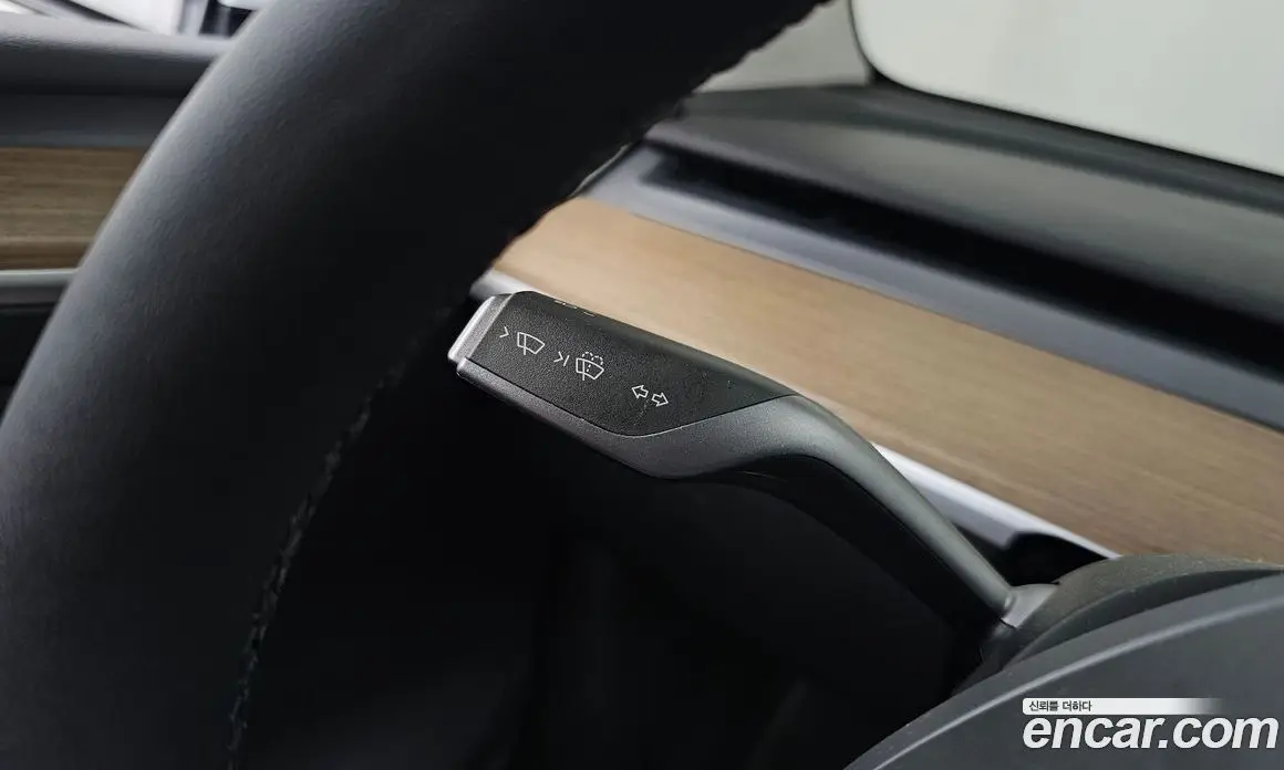 Tesla Model Y 2023 0.2 автомат (гидро), фото 28 Tesla Model Y 2023 0.2 автомат (гидро), фото 28