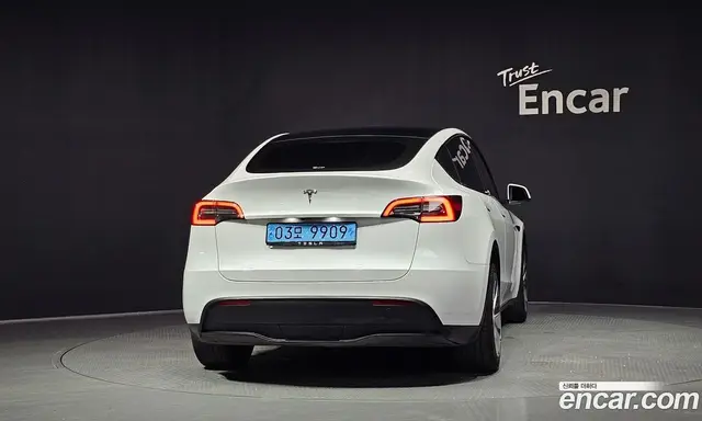 Tesla Model Y 2023 0.2 автомат (гидро), миниатюра 4 Tesla Model Y 2023 0.2 автомат (гидро), миниатюра 4