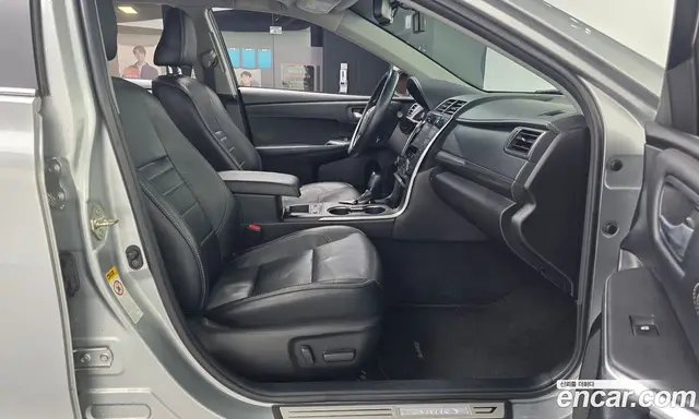 Toyota Camry 2017 2.5 автомат (гидро), миниатюра 11 Toyota Camry 2017 2.5 автомат (гидро), миниатюра 11