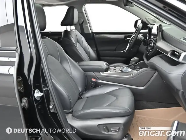 Toyota Highlander 2023 2.5 автомат (гидро), миниатюра 10 Toyota Highlander 2023 2.5 автомат (гидро), миниатюра 10