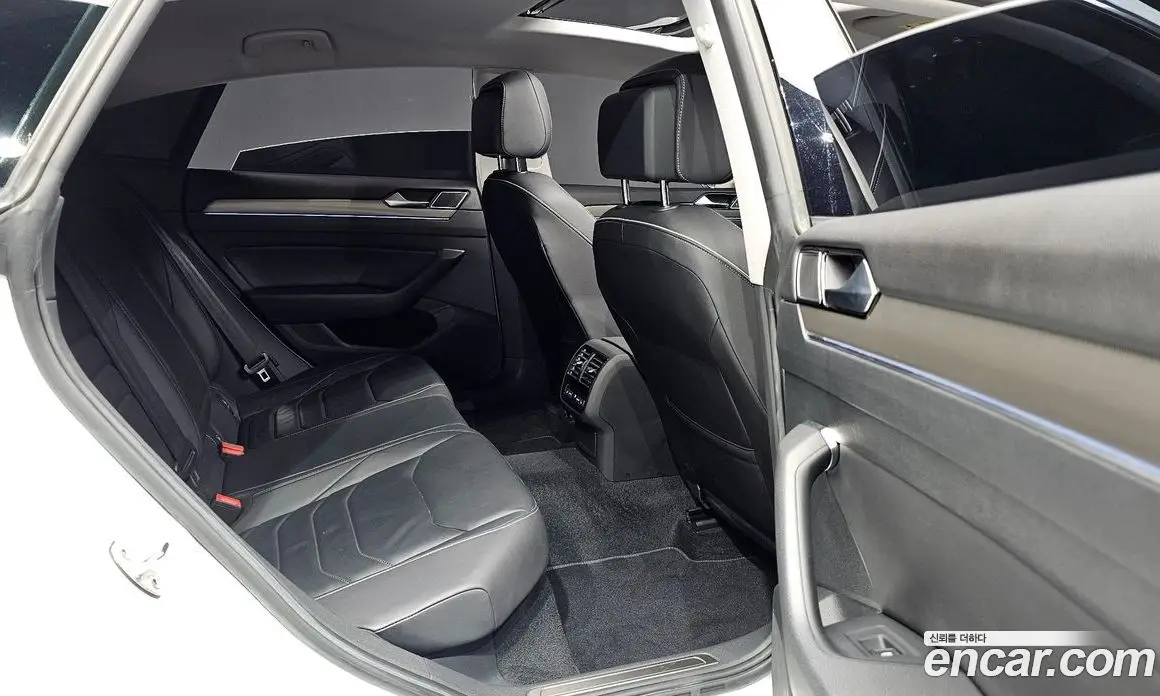 Volkswagen Arteon 2020 2.0 автомат (гидро), фото 17 Volkswagen Arteon 2020 2.0 автомат (гидро), фото 17