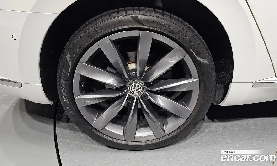 Volkswagen Arteon 2020 2.0 автомат (гидро), фото 4 Volkswagen Arteon 2020 2.0 автомат (гидро), фото 4
