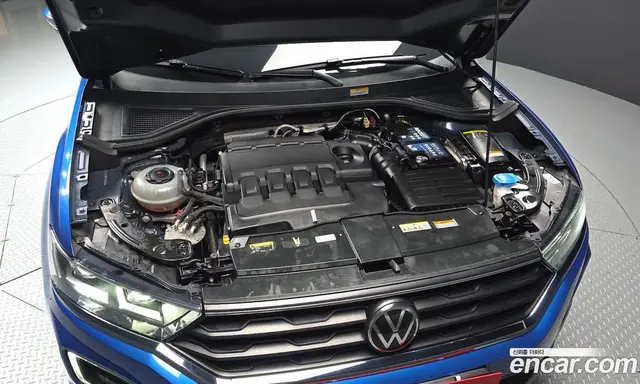 Volkswagen T-Roc 2021 2.0 автомат (гидро), миниатюра 6 Volkswagen T-Roc 2021 2.0 автомат (гидро), миниатюра 6