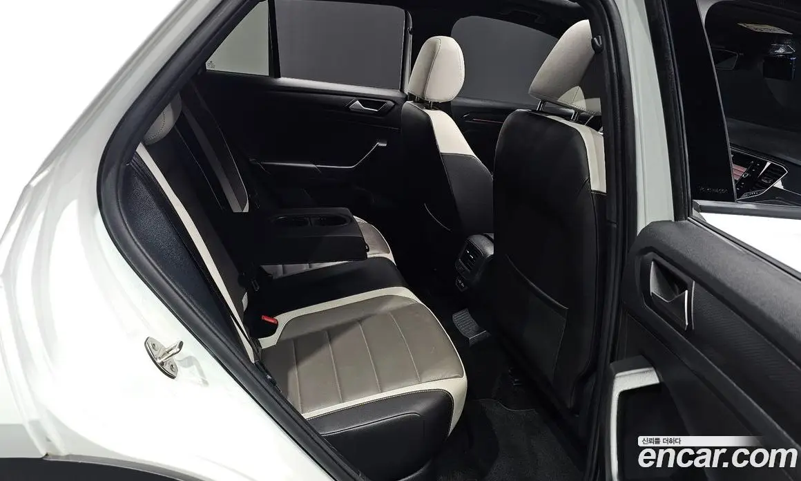 Volkswagen T-Roc 2021 2.0 автомат (гидро), фото 17