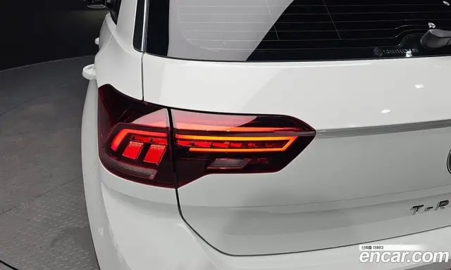 Volkswagen T-Roc 2021 2.0 автомат (гидро), миниатюра 8