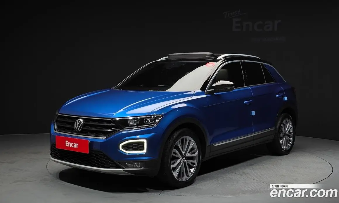 Volkswagen T-Roc 2022 2.0 автомат (гидро), фото 1 Volkswagen T-Roc 2022 2.0 автомат (гидро), фото 1