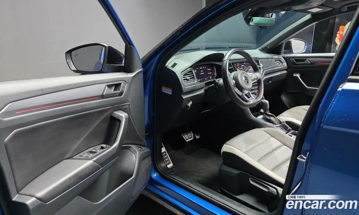 Volkswagen T-Roc 2022 2.0 автомат (гидро), фото 13 Volkswagen T-Roc 2022 2.0 автомат (гидро), фото 13