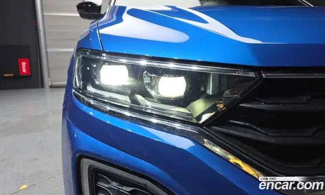 Volkswagen T-Roc 2022 2.0 автомат (гидро), миниатюра 8 Volkswagen T-Roc 2022 2.0 автомат (гидро), миниатюра 8