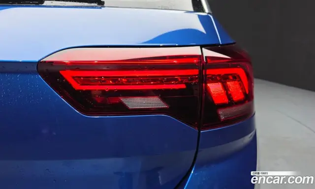 Volkswagen T-Roc 2022 2.0 автомат (гидро), миниатюра 9 Volkswagen T-Roc 2022 2.0 автомат (гидро), миниатюра 9