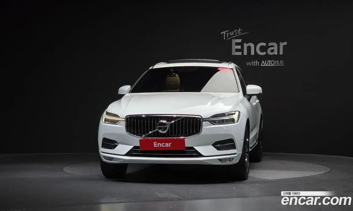 Volvo XC60 2019 2.0 автомат (гидро), фото 2 Volvo XC60 2019 2.0 автомат (гидро), фото 2