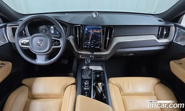 Volvo XC60 2019 2.0 автомат (гидро), миниатюра 9 Volvo XC60 2019 2.0 автомат (гидро), миниатюра 9