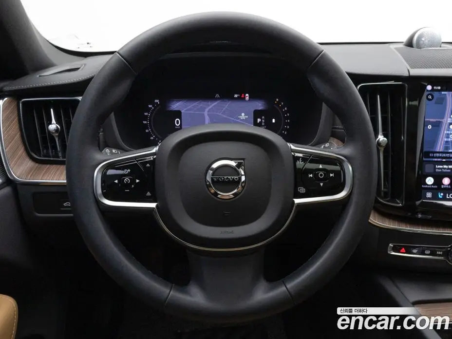 Volvo XC60 2023 2.0 автомат (гидро), фото 13 Volvo XC60 2023 2.0 автомат (гидро), фото 13