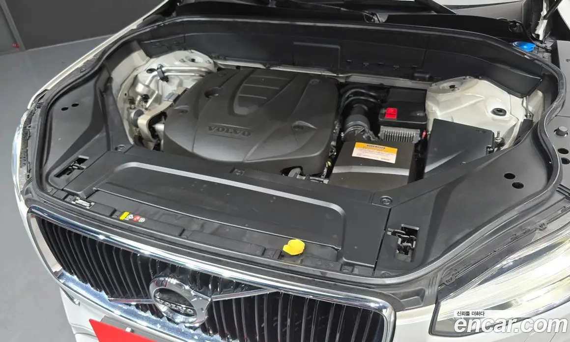 Volvo XC90 2017 2.0 автомат (гидро), фото 6 Volvo XC90 2017 2.0 автомат (гидро), фото 6