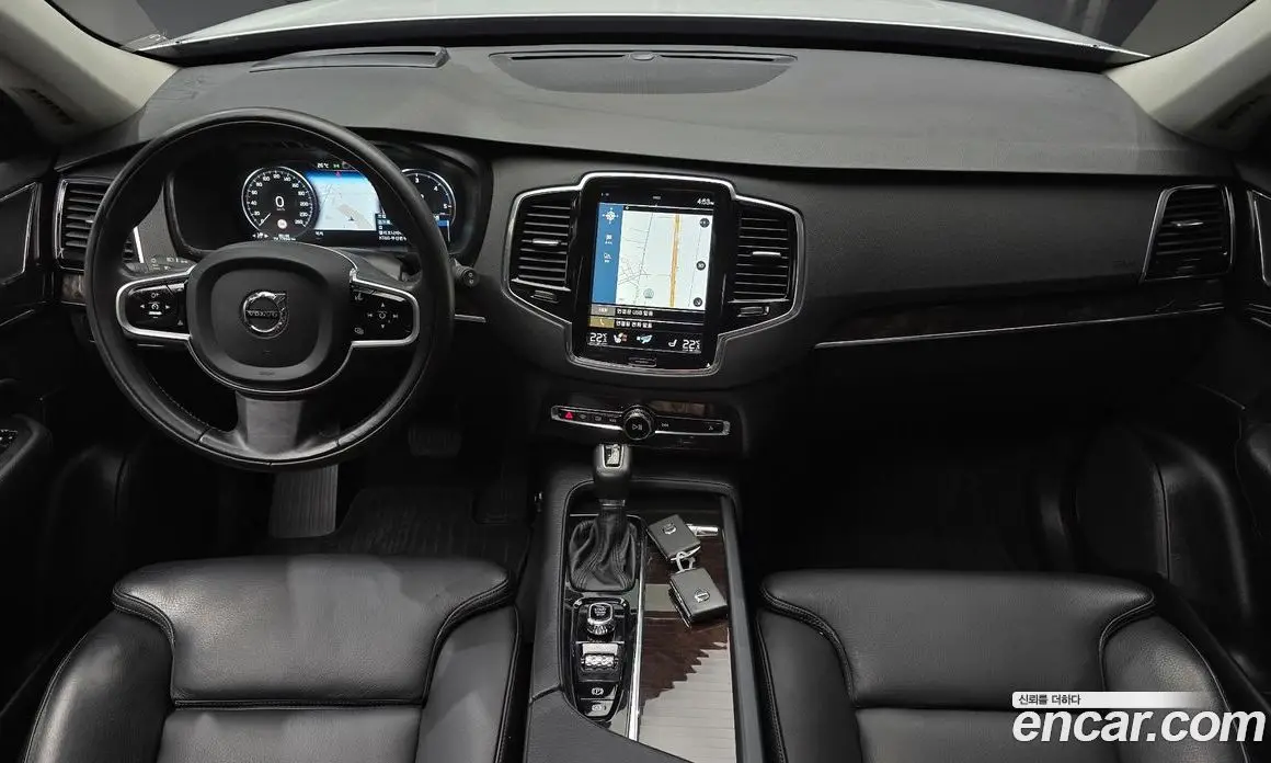 Volvo XC90 2017 2.0 автомат (гидро), фото 10 Volvo XC90 2017 2.0 автомат (гидро), фото 10