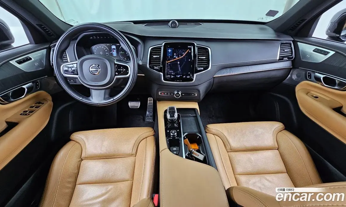 Volvo XC90 2022 2.0 автомат (гидро), фото 10 Volvo XC90 2022 2.0 автомат (гидро), фото 10