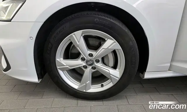 Audi A6 2020 2.0 автомат (гидро), миниатюра 5
