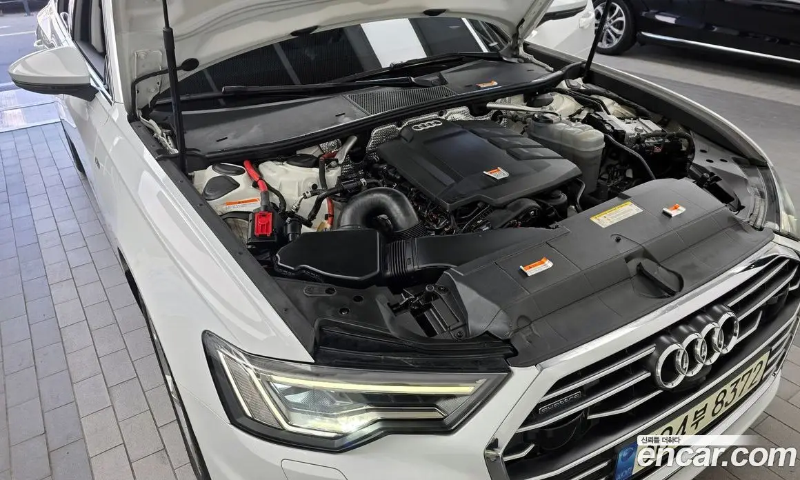 Audi A6 2020 2.0 автомат (гидро), фото 6