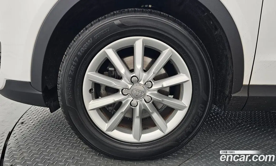 Audi Q3 2015 2.0 автомат (гидро), фото 5 Audi Q3 2015 2.0 автомат (гидро), фото 5