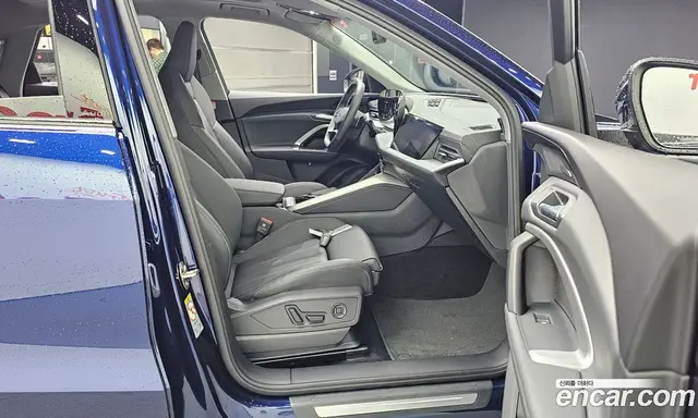 Audi Q5 2025 2.0 автомат (гидро), миниатюра 11 Audi Q5 2025 2.0 автомат (гидро), миниатюра 11