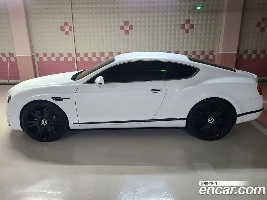 Bentley Continental 2016 4.0 автомат (гидро), фото 5 Bentley Continental 2016 4.0 автомат (гидро), фото 5