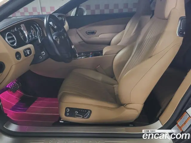 Bentley Continental 2016 4.0 автомат (гидро), миниатюра 6 Bentley Continental 2016 4.0 автомат (гидро), миниатюра 6