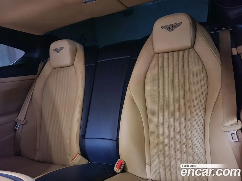 Bentley Continental 2016 4.0 автомат (гидро), фото 10 Bentley Continental 2016 4.0 автомат (гидро), фото 10