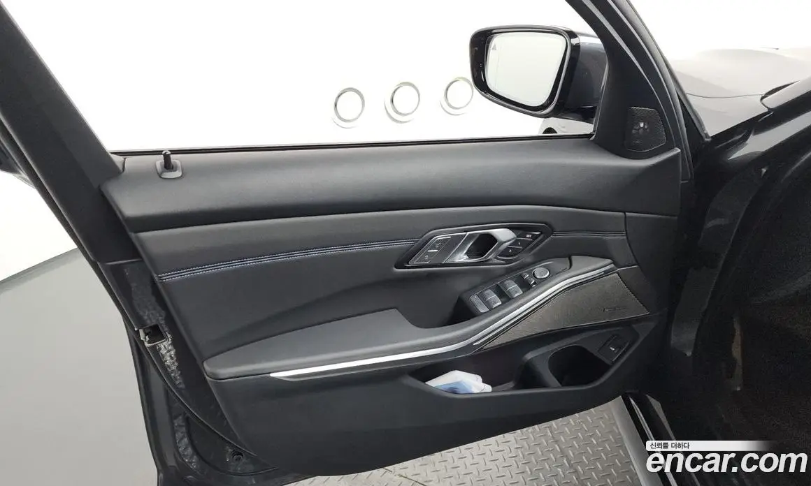 BMW 3 серия 2021 2.0 автомат (гидро), фото 14 BMW 3 серия 2021 2.0 автомат (гидро), фото 14
