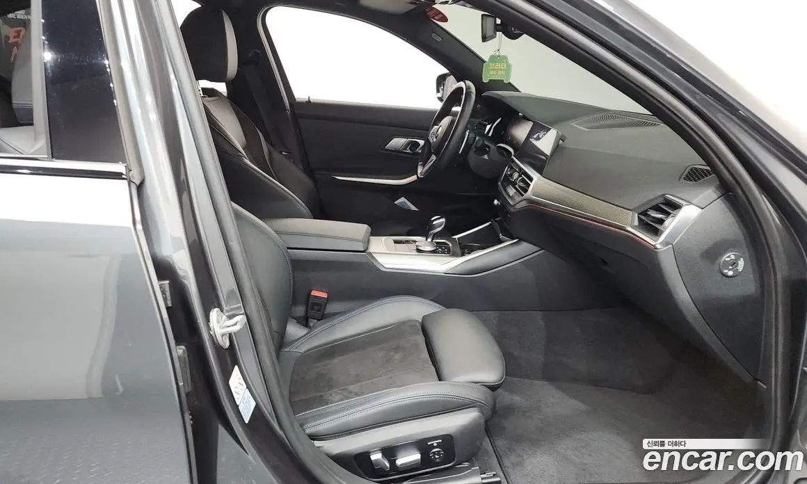 BMW 3 серия 2021 2.0 автомат (гидро), фото 16 BMW 3 серия 2021 2.0 автомат (гидро), фото 16