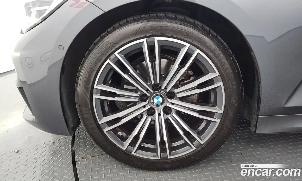 BMW 3 серия 2021 2.0 автомат (гидро), фото 5 BMW 3 серия 2021 2.0 автомат (гидро), фото 5