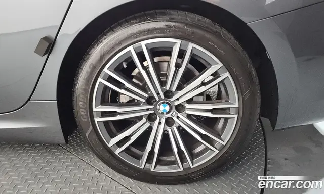 BMW 3 серия 2021 2.0 автомат (гидро), миниатюра 7 BMW 3 серия 2021 2.0 автомат (гидро), миниатюра 7