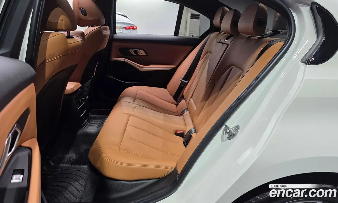 BMW 3 серия 2023 2.0 автомат (гидро), фото 17 BMW 3 серия 2023 2.0 автомат (гидро), фото 17