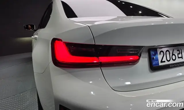 BMW 3 серия 2023 2.0 автомат (гидро), миниатюра 9 BMW 3 серия 2023 2.0 автомат (гидро), миниатюра 9