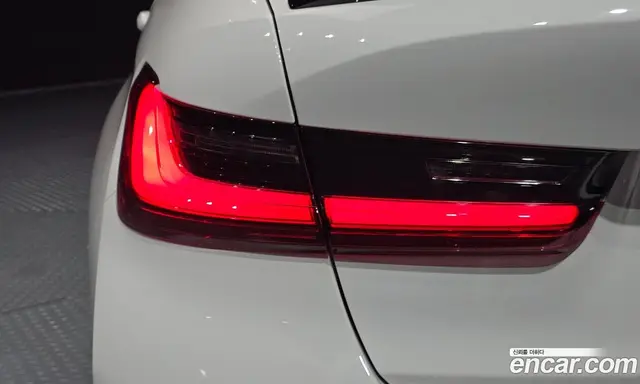 BMW 3 серия 2023 3.0 автомат (гидро), миниатюра 9