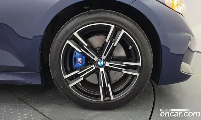 BMW 3 серия 2025 2.0 автомат (гидро), миниатюра 4 BMW 3 серия 2025 2.0 автомат (гидро), миниатюра 4