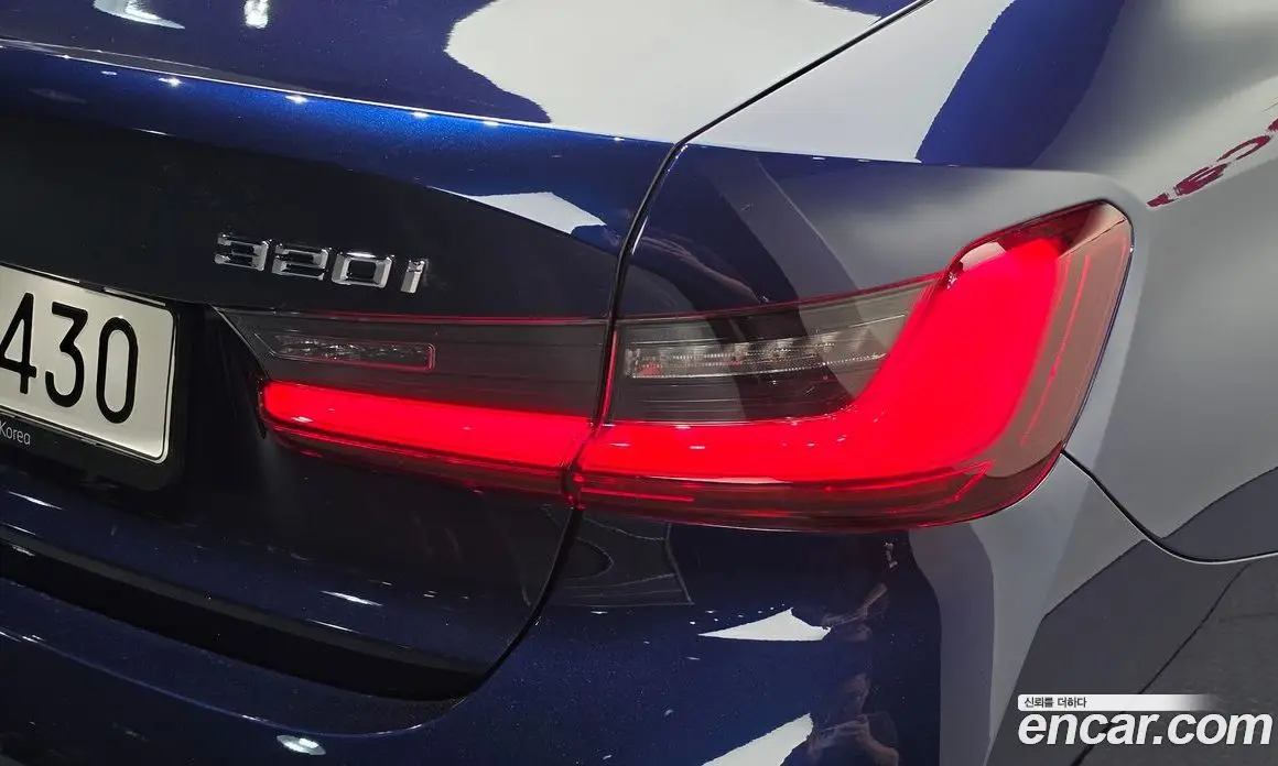 BMW 3 серия 2025 2.0 автомат (гидро), фото 8 BMW 3 серия 2025 2.0 автомат (гидро), фото 8