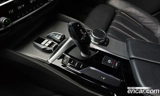 BMW 5 серия 2018 2.0 автомат (гидро), миниатюра 12