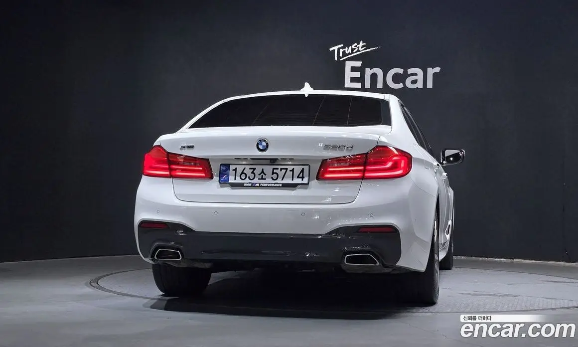 BMW 5 серия 2018 2.0 автомат (гидро), фото 4 BMW 5 серия 2018 2.0 автомат (гидро), фото 4