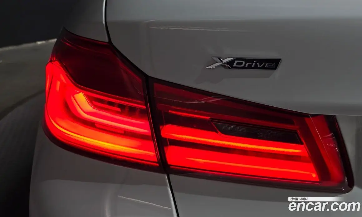 BMW 5 серия 2018 2.0 автомат (гидро), фото 9 BMW 5 серия 2018 2.0 автомат (гидро), фото 9