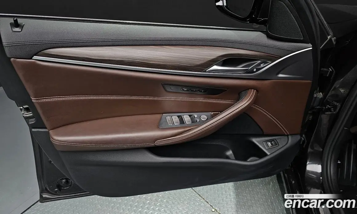 BMW 5 серия 2020 2.0 автомат (гидро), фото 14 BMW 5 серия 2020 2.0 автомат (гидро), фото 14