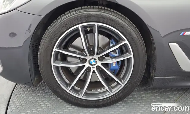 BMW 5 серия 2020 2.0 автомат (гидро), миниатюра 5 BMW 5 серия 2020 2.0 автомат (гидро), миниатюра 5