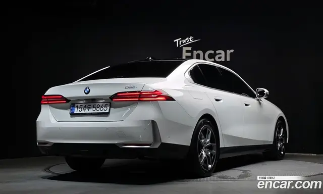 BMW 5 серия 2024 2.0 автомат (гидро), миниатюра 2