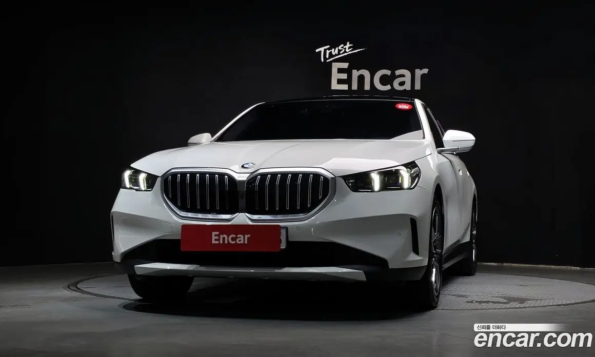 BMW 5 серия 2024 2.0 автомат (гидро), фото 3