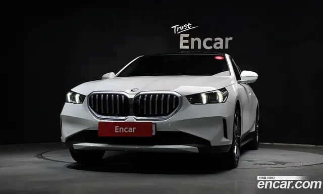 BMW 5 серия 2024 2.0 автомат (гидро), миниатюра 3