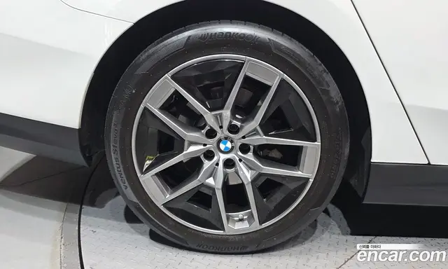 BMW 5 серия 2024 2.0 автомат (гидро), миниатюра 5