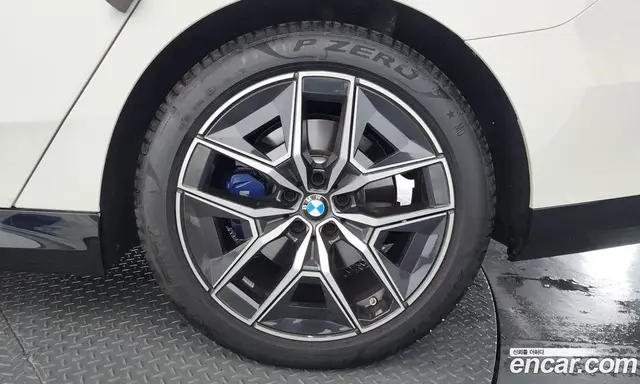 BMW 5 серия 2025 2.0 автомат (гидро), миниатюра 7